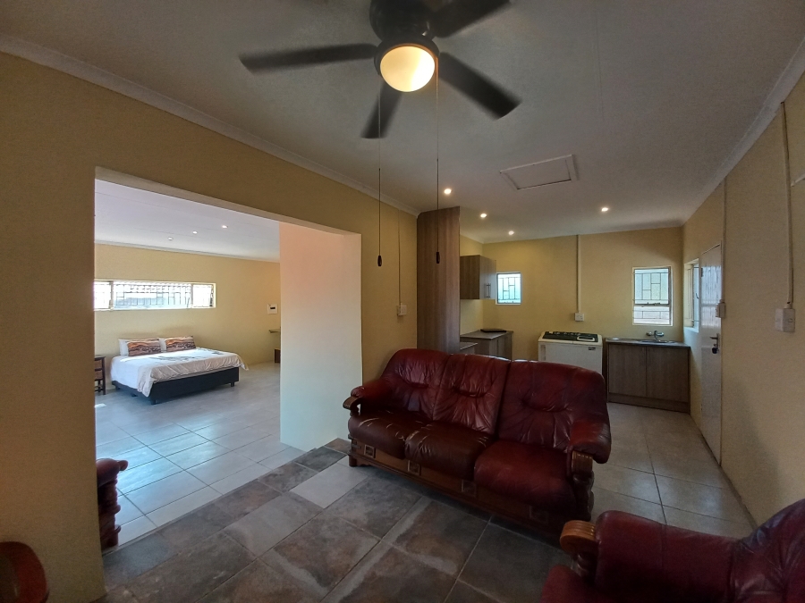3 Bedroom Property for Sale in Safari Gardens North West